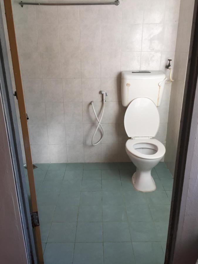 Pesona Backpackers Inn Kota Bharu Kültér fotó