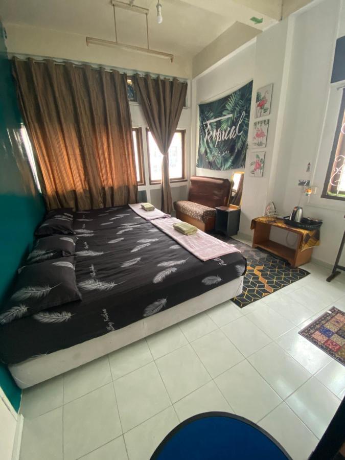 Pesona Backpackers Inn Kota Bharu Kültér fotó